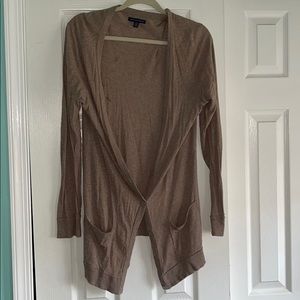 AMERICAN EAGLE THIN CARDIGAN